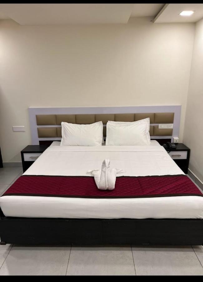 Clarks Inn Express ,Sirkazhi Luaran gambar