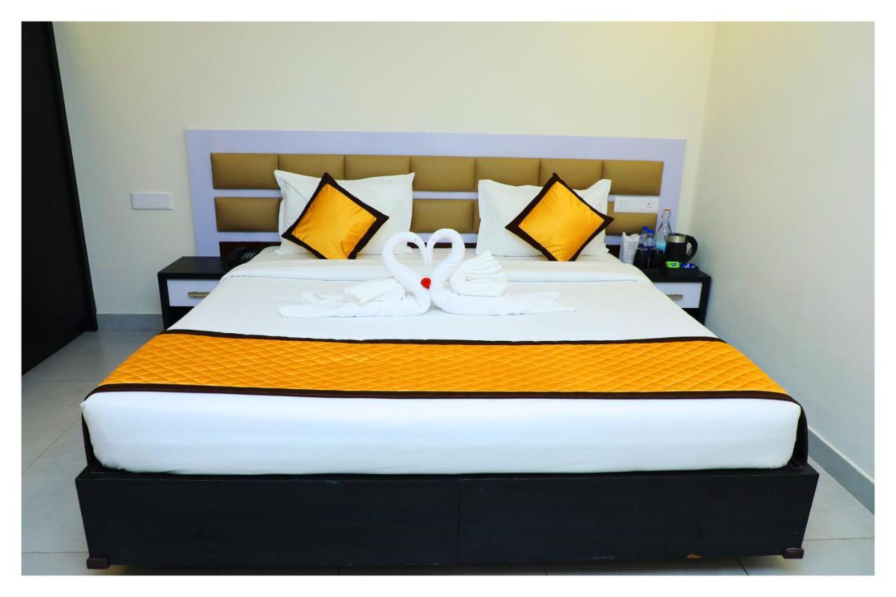 Clarks Inn Express ,Sirkazhi Luaran gambar