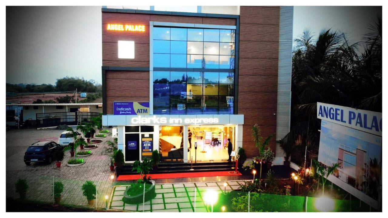 Clarks Inn Express ,Sirkazhi Luaran gambar