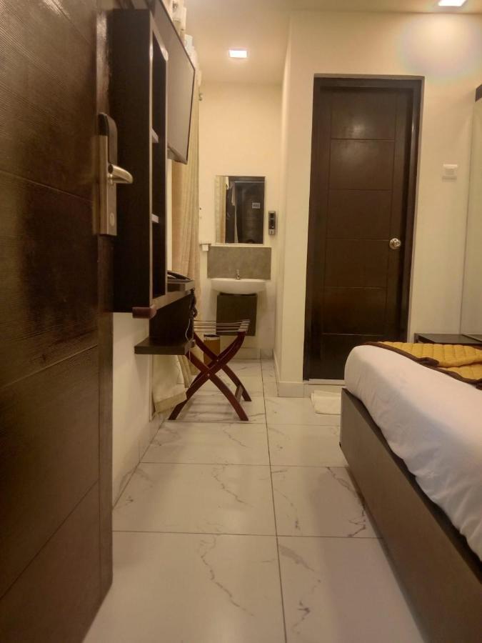 Clarks Inn Express ,Sirkazhi Luaran gambar